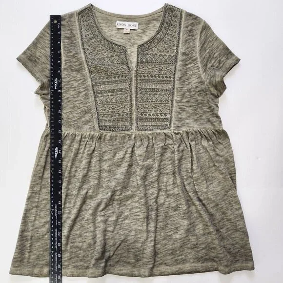 Knox Rose Embroidered Babydoll Top Women M Beaded‎ Garment Dyed Green - Picture 8 of 11